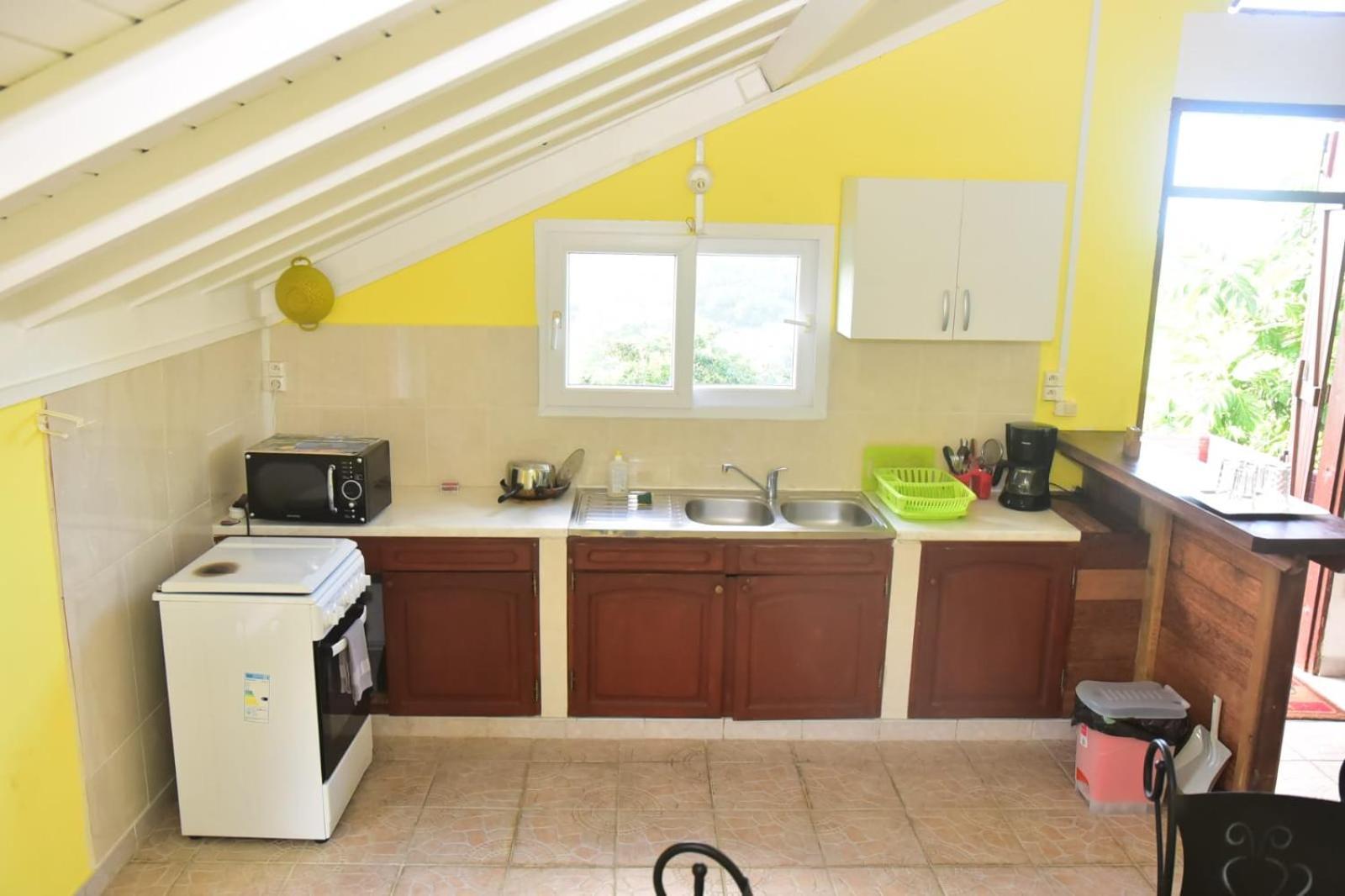 Maison du soleil Les Abymes Extérieur photo